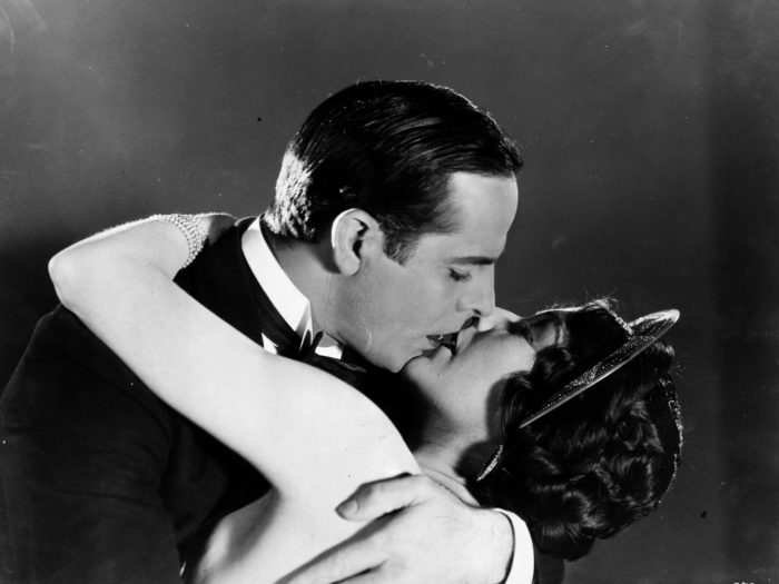Screen Kiss